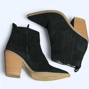 Black Ankle Boots with Chunky Heel